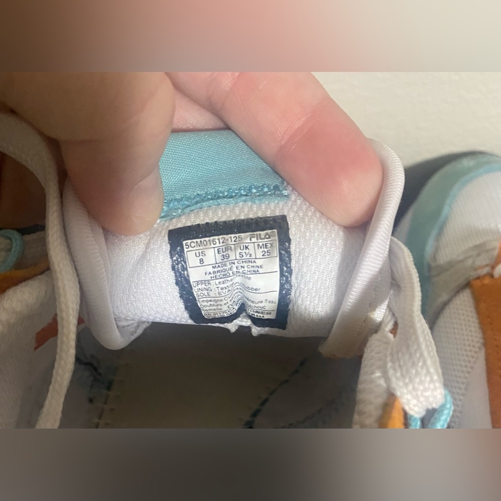 Womens Retro Fila running shoes- white, burnt orange, teal size 8 - Picture 13 of 15